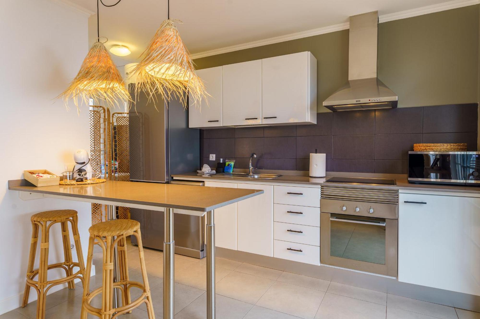 Victoria Dreamhouse - 2br Seaviews Terrace Appartement